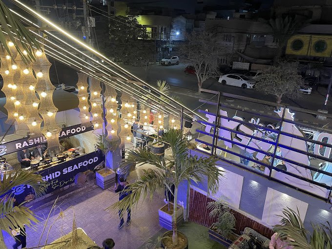 Evening ambiance at East Wharf